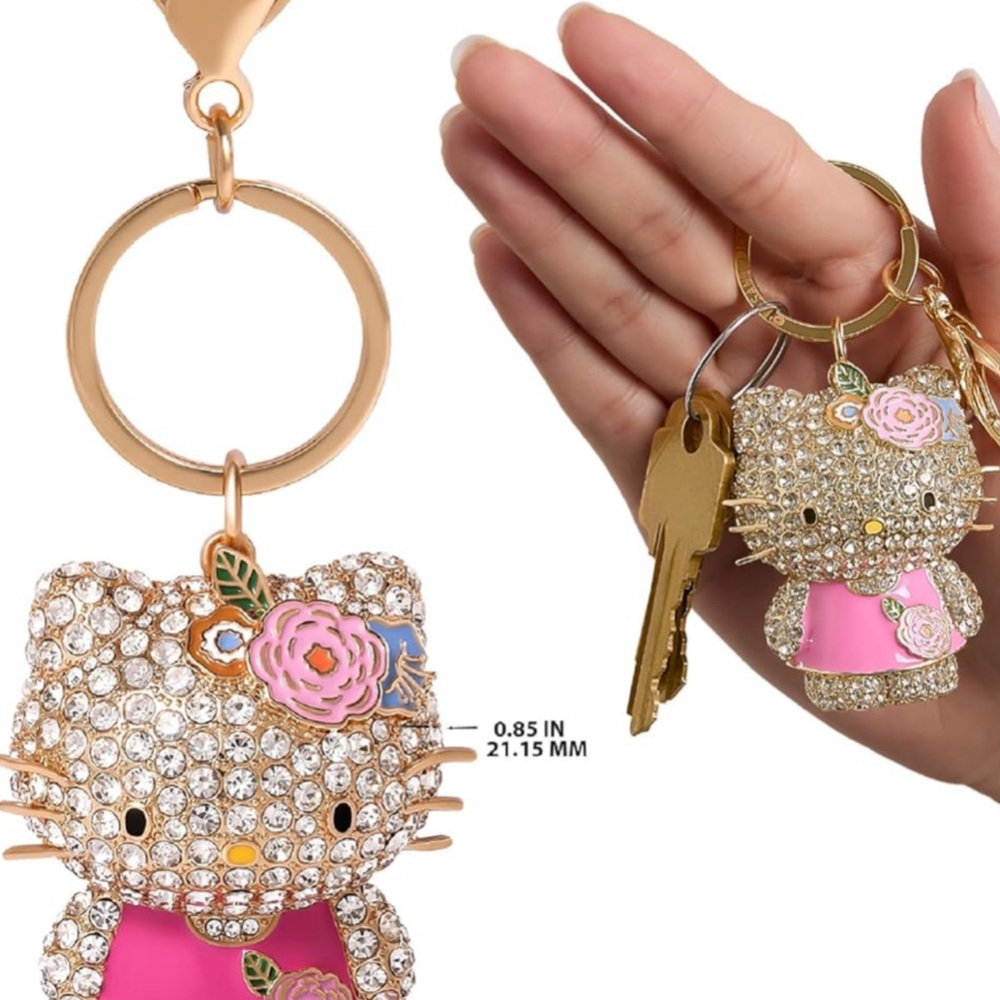 Hello Kitty Crystal Keychain - Picture 2 of 5